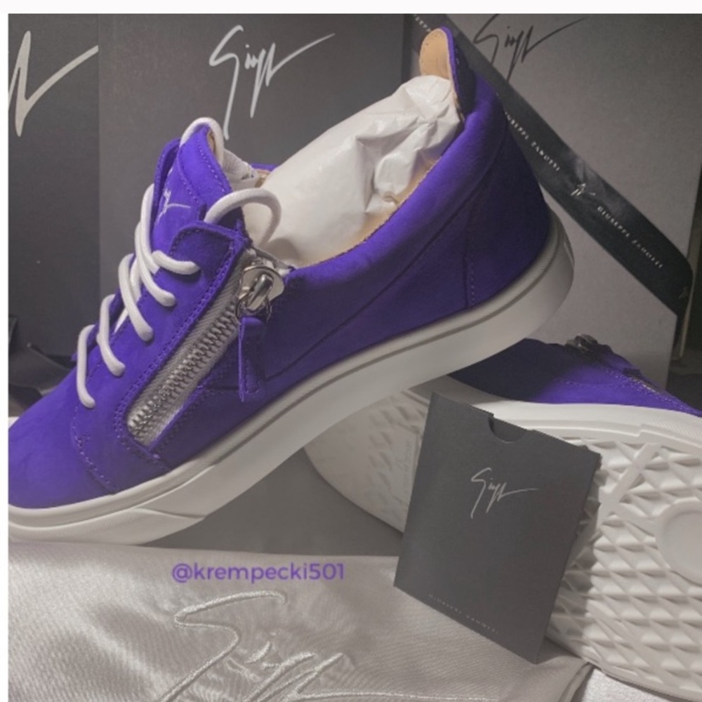 giuseppe zanotti • NEW • designer purple lowtops
